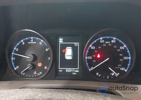 2017 Toyota Rav4 Xle z USA, uszkodzony, nr VIN 2T3RFREV7HW685457